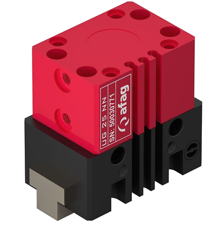 ug 25 pic A red and black block with the same color on top.